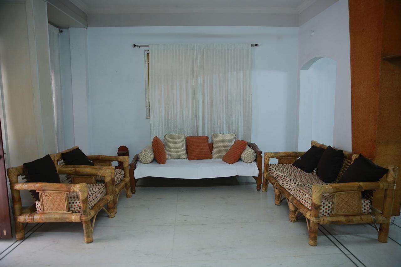 Lokis Forest Inn Hyderabad Esterno foto
