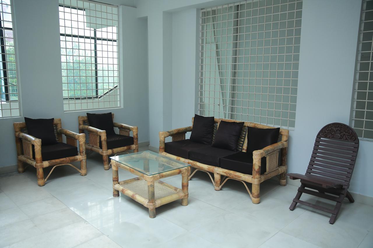 Lokis Forest Inn Hyderabad Esterno foto